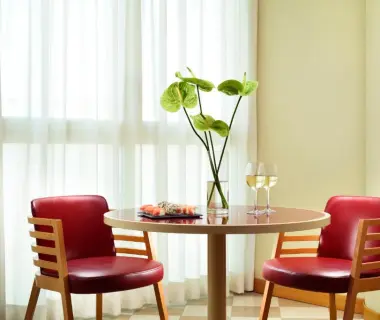 UNA Hotels The One Milano Hotel & Residence