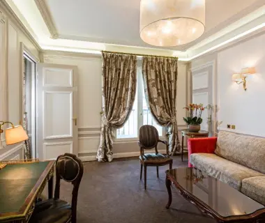 Hôtel Regina Louvre
