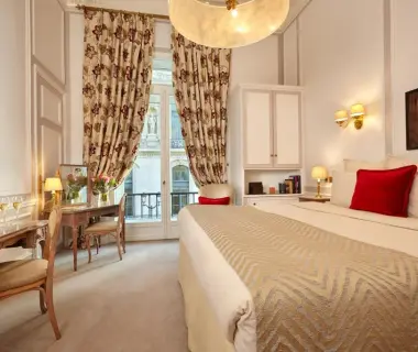 Hôtel Regina Louvre