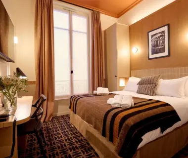 6 VH Hotel