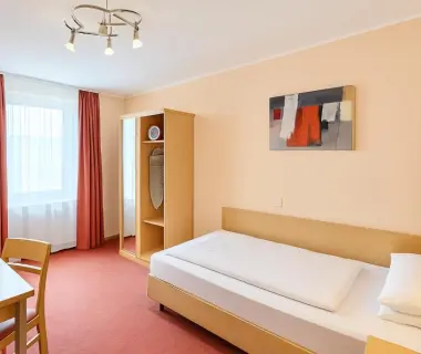 Atomis Hotel Düsseldorf City