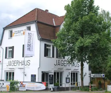 Monis Jagerhaus