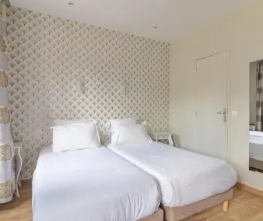 Hotel Riviera OPERA Cadet