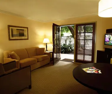 Radisson Suites Hotel Buena Park