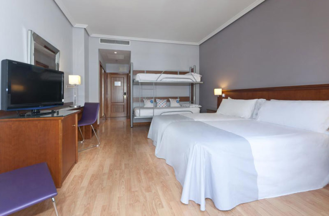 Tryp Madrid Cibeles Hotel