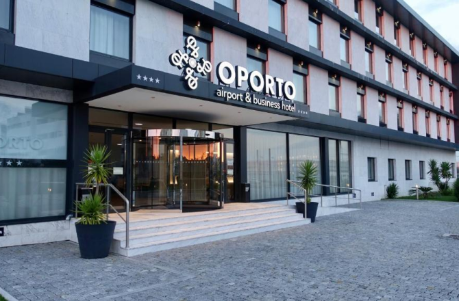 Oporto Airport & Business Hotel