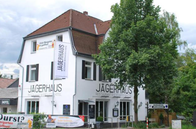 Monis Jagerhaus