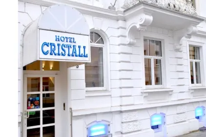 Hotel Cristall - Frankfurt City