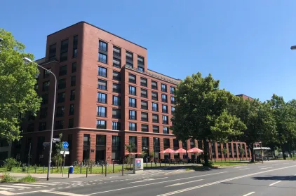 THE FLAG Campusmeile