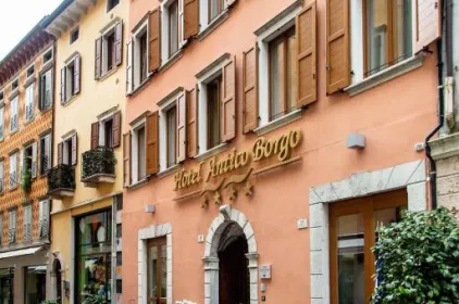 Hotel Antico Borgo