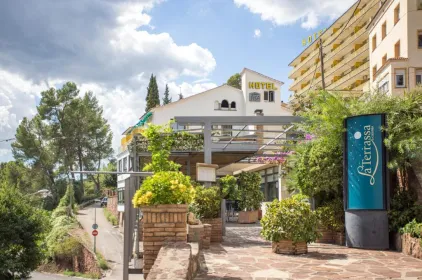 Can Fisa Hotel & Apartments