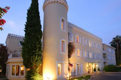 Hotel Chateau de la Tour