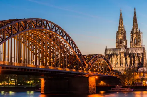 Leading cities for attending trade shows