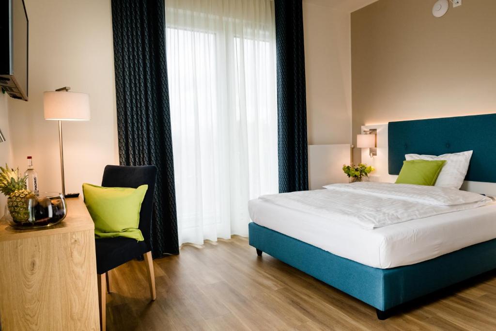 Haus Rissen Gaestehaus ☆ | Hamburg, Germany | TradeFairTrips